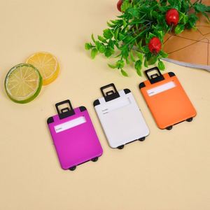 Étiquettes de bagages personnalisées en ABS imprimées UV, simples et portables, pour les nouveaux cadeaux promotionnels – Étiquettes d'identification de valise durables et personnalisées avec sangle - Product Image 3