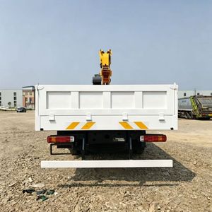 Factory Direct CLW HOWO 14 Ton 6x4 Truck Mounted <b>Crane</b> With 20M Lifting Height White Construction Boom <b>Crane</b> Truck - Product Image 5