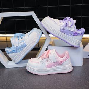 Chaussures de sport décontractées pour filles 2025 Bleu/Violet/Rose Cuir artificiel Fermeture à velcro Design tendance Nouveau modèle pour le printemps automne - Product Image 1