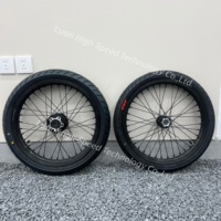 Supermoto noire 2026 pour roues LBX Light Bee 70/90-17 90/80-17 avec rayons argentés ou noirs et jante argentée