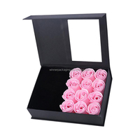 Boîte d'emballage de fleurs en rose cadeau, boîte en carton de luxe de taille personnalisée, impression de luxe avec poignée pour l'emballage des fleurs
