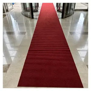 Alfombra roja de pasillo exterior de poliéster de PVC ancho personalizada al por mayor para eventos en Bodas de isla