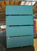 1220*2440mm MDF imperméable à l'eau 12mm Hmr Mr MDF panneau MDF vert