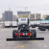 Qingling Isuzu New NKR KV800 5 Ton 4x2 Truk Chassis Mesin Diesel Warna Putih dengan Atap Tinggi