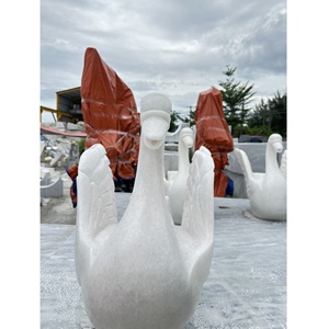 Estatua de cisne para exteriores Blanca nueva moderna tallada a mano duradera de alta calidad superficie pulida diseño personalizado Vietnam 1 año 100% - Product Image 3