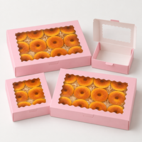 Dossiers en papier kraft blanc et rose personnalisés avec fenêtre transparente festonnée et revêtement UV pour l'emballage de donuts, biscuits, macarons, pâtisseries, desserts et cadeaux
