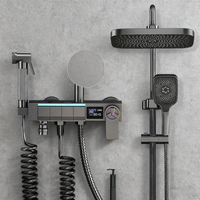 Système de douche de salle de bain à cascade numérique murale en cuivre intelligent Thermostat de piano de pluie de haute technologie avec ensemble de robinets de massage