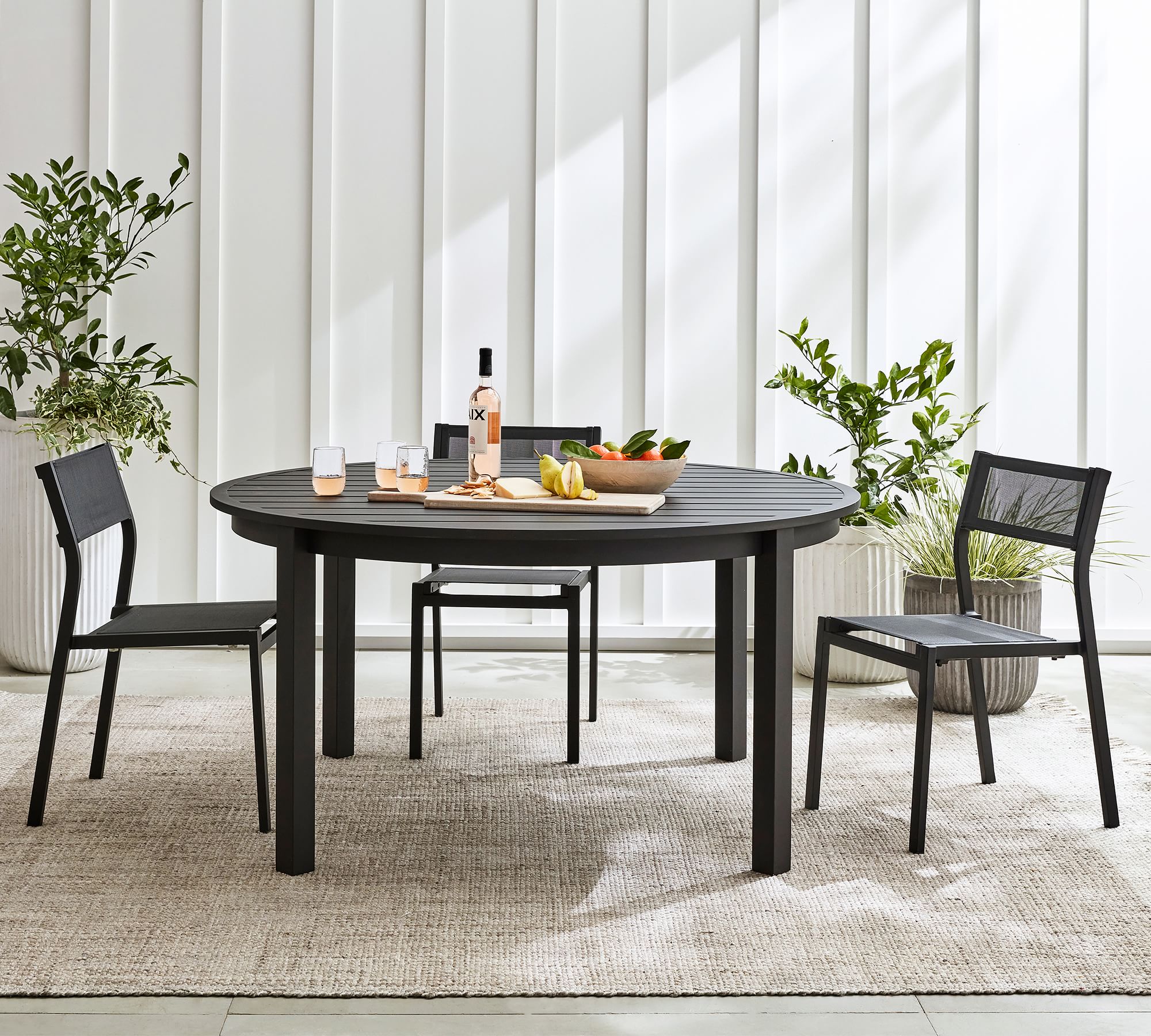 Durable Patio Furniture Metal Aluminum Round Outdoor Dining Table