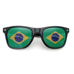 Lunettes de soleil carrées personnalisées avec drapeau belge, protection UV400, écologiques, design à petits trous, cadeau pour usage promotionnel, vente en gros - Product Image 5