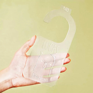 ที่แขวนแบ่งเสื้อผ้าอะคริลิคใสตัดด้วยเลเซอร์ชนิดแขวนตู้สถานรับเลี้ยงเด็กแบบแขวนสำหรับตู้เสื้อผ้าร้านค้า - Product Image 4