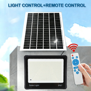 Projecteurs LED solaires d'extérieur 50W 100W 200W 400W pour parking en surface, stades sportifs et projets de jardinage - Product Image 3