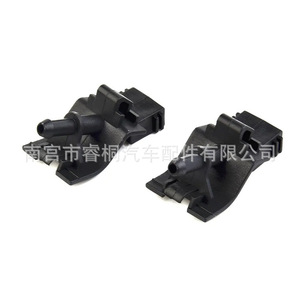 Buse de lave-glace de pare-brise Shuangxuan 85381-30220 pour Toyota Highlander Corolla Levin Reiz Crown en plastique simple - Product Image 2