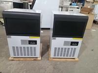 Mesin Penjual Es Batu Komersial Industri 30kg/24H Pembuat Es Stainless Steel untuk Bar, Kafe, Supermarket