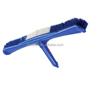 Brosse murale surdimensionnée de 20'' en poils synthétiques pour le nettoyage des piscines extérieures, design auto-nettoyant et écologique - Technologie Poolstar EZ-Clip - Product Image 1