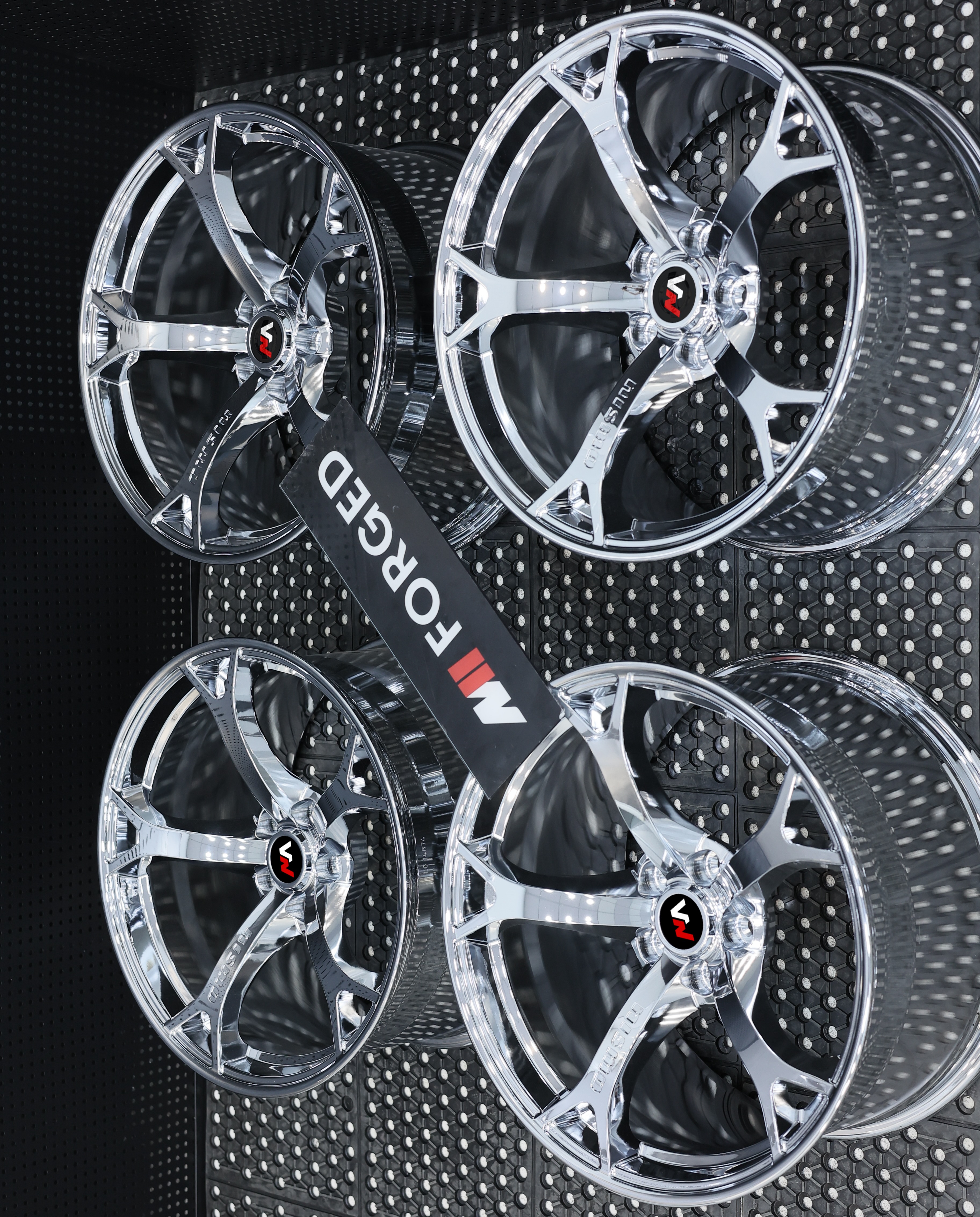 g37 chrome wheels