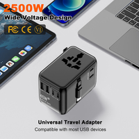 Adaptateur de voyage universel IBD PD 45W QC3.0 avec 3 ports Type-C et 2 ports USB pour ordinateur portable/appareil photo - Chargeur mural portable (US/EU/AU/UK)