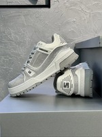 Baskets décontractées tendance à lacets, à pois et semelle épaisse, Printemps Automne 2026. Nouveau style polyvalent et tendance. Chaussures confortables à talon bas