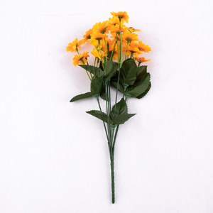 Haute Qualité En Gros Décoration De Mariage Tournesols Artificiels Tige 7 Têtes De Tournesol Artificiel Mini Bouquet - Product Image 2