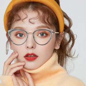 Monture de lunettes anti-lumière bleue œil de chat 87007 en métal, pour femme, taille moyenne, avec verres AC et pont moyen - Product Image 1