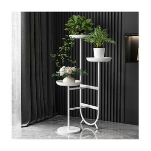 Soporte <span class=keywords><strong>de</strong></span> flores <span class=keywords><strong>Escalera</strong></span> 3 niveles Boda Interior Estante <span class=keywords><strong>de</strong></span> <span class=keywords><strong>hierro</strong></span> Soporte Metal Alto Oro Diseños <span class=keywords><strong>de</strong></span> exhibición Maceta Planta Soporte <span class=keywords><strong>de</strong></span> flores - Product Image 2