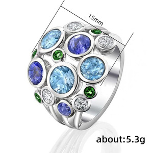 Anello da Donna a Cerchio Aperto, Design Elegante e Traforato, Gioiello alla Moda con Accento in Pietra, Stile Fidanzamento, Idea Regalo - Product Image 5