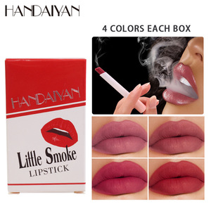 Coffret de 4 rouges à lèvres mats effet cigarette, longue tenue, résistant à l'eau, tube fin, couleurs nude et rouge, maquillage végétalien, cadeau - Product Image 3