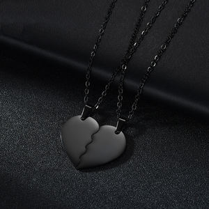 Pida Anticipadamente Joyería para Parejas del Día de San Valentín 2025, Collar de Pareja de Acero Inoxidable Personalizado con Rompecabezas de Amor, Medio Corazón para Hombre y Mujer - Product Image 4