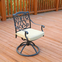 Fauteuil pivotant élégant en aluminium blanc avec un design en spirale, parfait pour la décoration de jardin et de bord de piscine, en vente