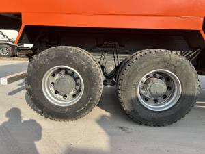 รถบรรทุกดินดีเซล Sinotruk มือสอง ขนาด 30-40 ตัน ขับเคลื่อน 6x4 รุ่น Howo NX HOHAN สำหรับงานเหมือง มีสินค้าในสต็อก - Product Image 5