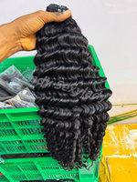 Vente en gros usine de cheveux vierges à cuticules intactes, 100% cheveux humains naturels Remy vierges du Cambodge en lots
