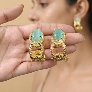 Pendientes de Aro Estilo Punk Chapados en Oro de 18K, Forma Ovalada, Engaste de Garra de Ojo de Gato, Latón Sólido con Textura Martillada, Joyería para Fiesta - Product Image 2