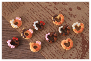 Maison de poupée donut personnage gâteau décoration résine kawaii charme pour ongles cheveux arc <span class=keywords><strong>centre</strong></span> chaussure cabochon fleur flatback figurines alimentaires - Product Image 5