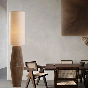 Lampadaire en tissu tressé avec éclairage LED chaud, contrôle par interrupteur, couleur changeante - Product Image 4