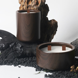 Aikun - Vela Aromática Hecha a Mano con Cera de Soja y Cera de Abeja, Gran Capacidad de 500g, Aroma a Madera de Nogal, para Acción de Gracias y Pascua - Product Image 1
