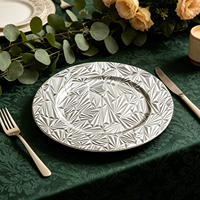 Nouvelles Assiettes de Présentation Rondes en PP Durable Effet Diamant Argenté pour Tables de Mariage Modernes et Glamour