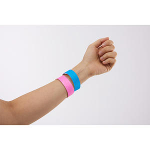 สายรัดข้อมือ AnyWristband มีให้เลือก 14 สี พร้อมการพิมพ์ UV กันน้ำ สายรัดข้อมือ TYVEK สีพื้น ขนาด 25 มม. (1 นิ้ว) สำหรับระบบควบคุมการเข้าออก - Product Image 4