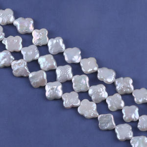 Perle baroque unique en coquille naturelle blanche de 10 mm, demi-trou, pour la fabrication de boucles d'oreilles artisanales - Product Image 4