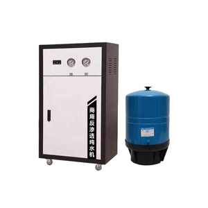 Profitez d'une eau potable propre partout grâce au purificateur RO portable le plus vendu d'<span class=keywords><strong>AquaFresh</strong></span>, conçu pour le bureau et la maison. - Product Image 3