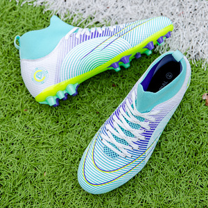 Bota de fútbol deportiva, modelo antiguo - Product Image 3