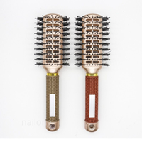 Nouvelle brosse ronde ovale 2026 avec 9 rangées de poils double face pour un coiffage sans frisottis et un séchage rapide au sèche-cheveux