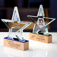 Fabricant chinois Trophées de football K9 personnalisés Crystal Gold Silver Award Trophée sportif de football en cristal pour la compétition