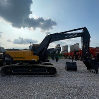 Excavatrice d'occasion Hyundai 220HD économique à faible entretien pour la rénovation agricole, la construction routière et le creusement de fossés