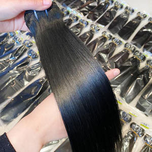 Cheveux vierges cambodgiens 100% alignés sur la cuticule, lisses, non traités, naturels, ondulés en vrac, double trame, provenant de plusieurs donneurs - Product Image 1