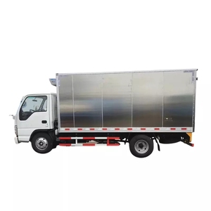 Camion frigorifique Isuzu 170 ch - Fourgonnette frigorifique mini de 5 à 7 tonnes pour le transport de viande Isuzu - Product Image 4