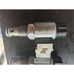 Lainuo en stock – Distributeur directionnel hydraulique WSM WSM08 WSM06 WSM12 WSM 03230C-01M-C-V-24DG - Product Image 1