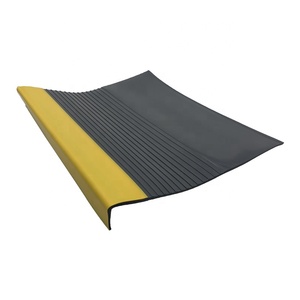 La Cina offre a buon mercato le scale Decorative in vinile flessibile in PVC antiscivolo praticabili parti delle scale - Product Image 1