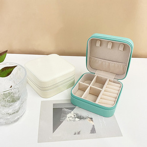 Boîte de rangement à bijoux portable transfrontalière avec fermeture éclair, idéale pour les voyages, en PU, modèle carré tendance - Product Image 4