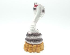 Statue de serpent blanc de 85mm à prix compétitif en polyrésine de style artisanal pour cadeaux souvenirs - Product Image 1