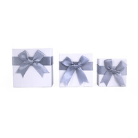 Boîtes cadeaux pour bijoux, fabrication sur mesure, vente en gros, boîte carrée, papier artistique, ruban, boîte d'emballage pour bague et collier