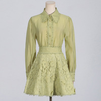 Ensemble de jupe 2 pièces personnalisé à la mode et sexy dentelle nouvelle chemise en coton à boutonnage simple avec demi-jupe à franges à volants